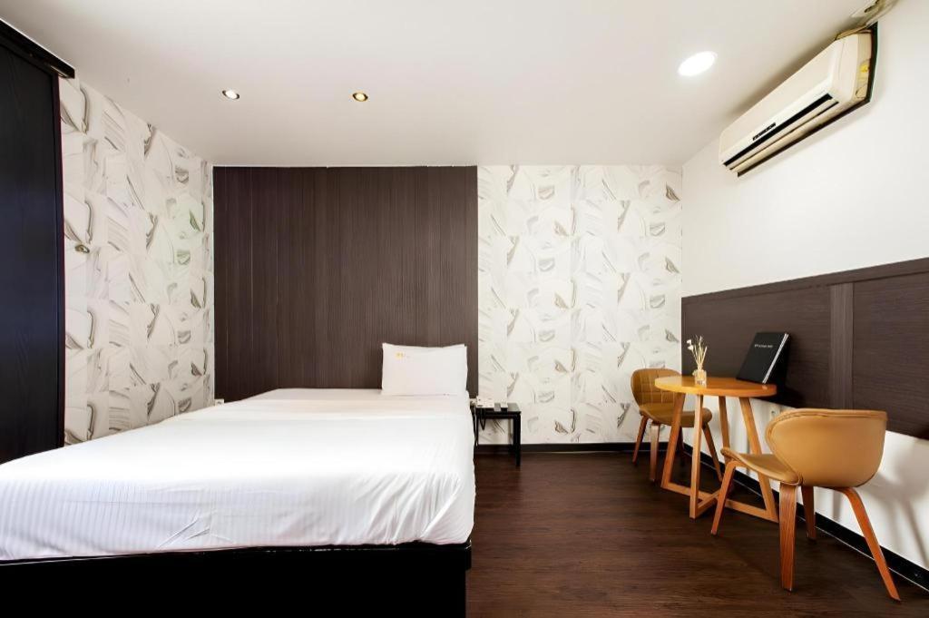 M7 Business Hotel Chilgok Eksteriør bilde