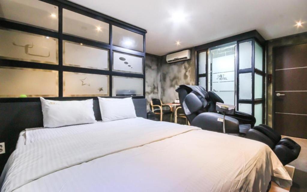 M7 Business Hotel Chilgok Eksteriør bilde