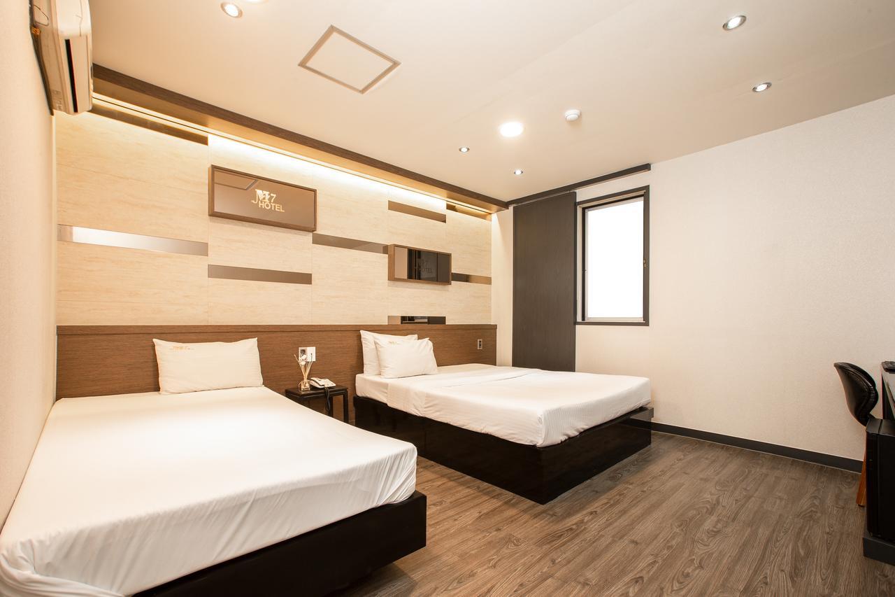 M7 Business Hotel Chilgok Eksteriør bilde